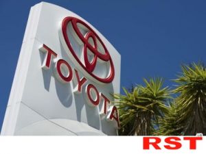 Toyota неизменно остается самым дорогим автопроизводителем