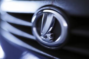 «АвтоВАЗ» собирается на 20% увеличить производство в 2015 году