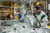 Группа Volkswagen приостановила контрактную сборку автомобилей на ГАЗе