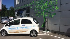 Безкоштовні заправки для електрокарів відкрилися у Львові
