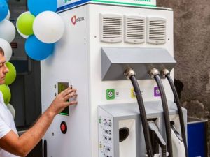 Новую скоростную заправку для электромобилей открыли в столице