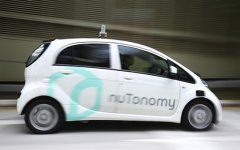 В Сингапуре запустили первое в мире беспилотное такси