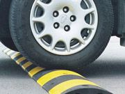 Автоиндустрия Китая ускоряет рост