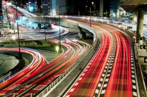 Токио готовится стать городом беспилотного транспорта