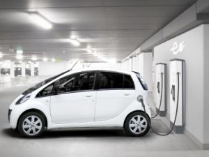 На сегодня в Украине около 400 устройств для зарядки электрокаров