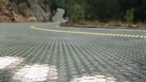 В Китае откроют первое в мире шоссе на солнечных батареях