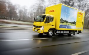 Опередили Маска. Концерн Daimler начал продажу электрических грузовиков