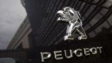 Peugeot повністю переходить на електромобілі та гібриди