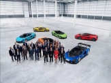 Mclaren opens a plant for the production of Kevlar parts