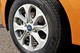 Ford обладнує нові автомобілі "розумної" підвіскою із захистом від вибоїн