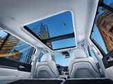The new Jeep Commander has lost the rear row of seats