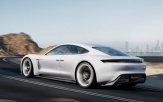 Announced the official specifications of the electric car Porsche Taycan