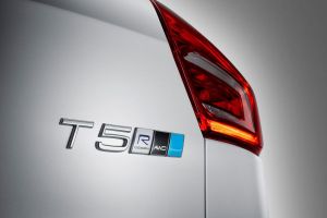 Volvo внедряет в свои автомобили новую систему полного привода