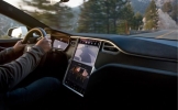 Новая функция в электрокарах Tesla сделает поездку интереснее