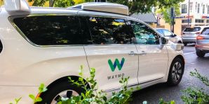 Waymo до кінця року запустить в США послугу замовлення безпілотного таксі