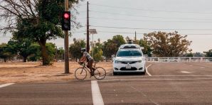 Waymo повернула водіїв в свої безпілотні автомобілі після серії аварій