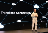 Майбутнє автотранспорту за версією Hyundai: інтерактивне лобове скло і безпілотники Elevate
