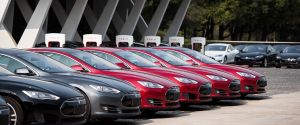 Маск: «Електрокари Tesla стануть повністю безпілотними до кінця року»
