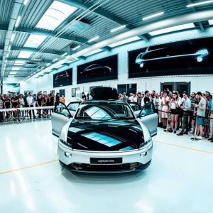 На замену электромобилю: первый солнцемобиль уже скоро поступит в продажу