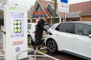 Volkswagen and Tesco to establish 2,400 free charging points in Britain