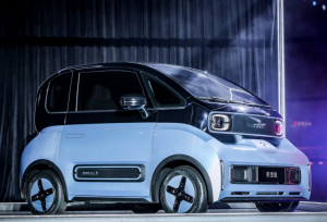 GM presented Baojun E300 double electric car for less than $ 9000