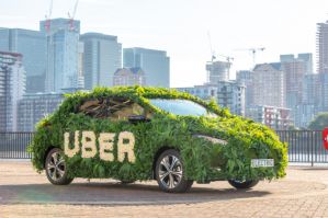Uber запускает 2000 электромобилей Nissan Leaf в Лондоне: в планах - 45000 "чистых" такси