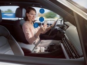 Bosch навчить автомобіль контролювати стан водія за допомогою камер