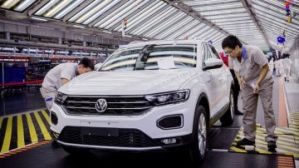 Volkswagen возобновил производство на 6 из 14 заводов в Китае